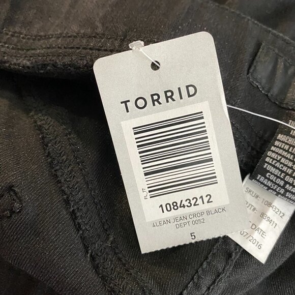 Torrid Lean Jean Crop Black Cotton Blend NWT Women's 5X   Description  Size: 5X - Picture 8 of 10